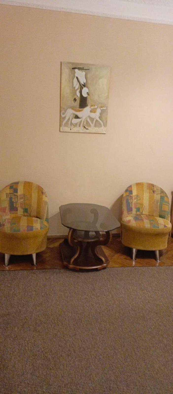 Home Hotel Apartments On Lva Tolstogo Κίεβο Εξωτερικό φωτογραφία