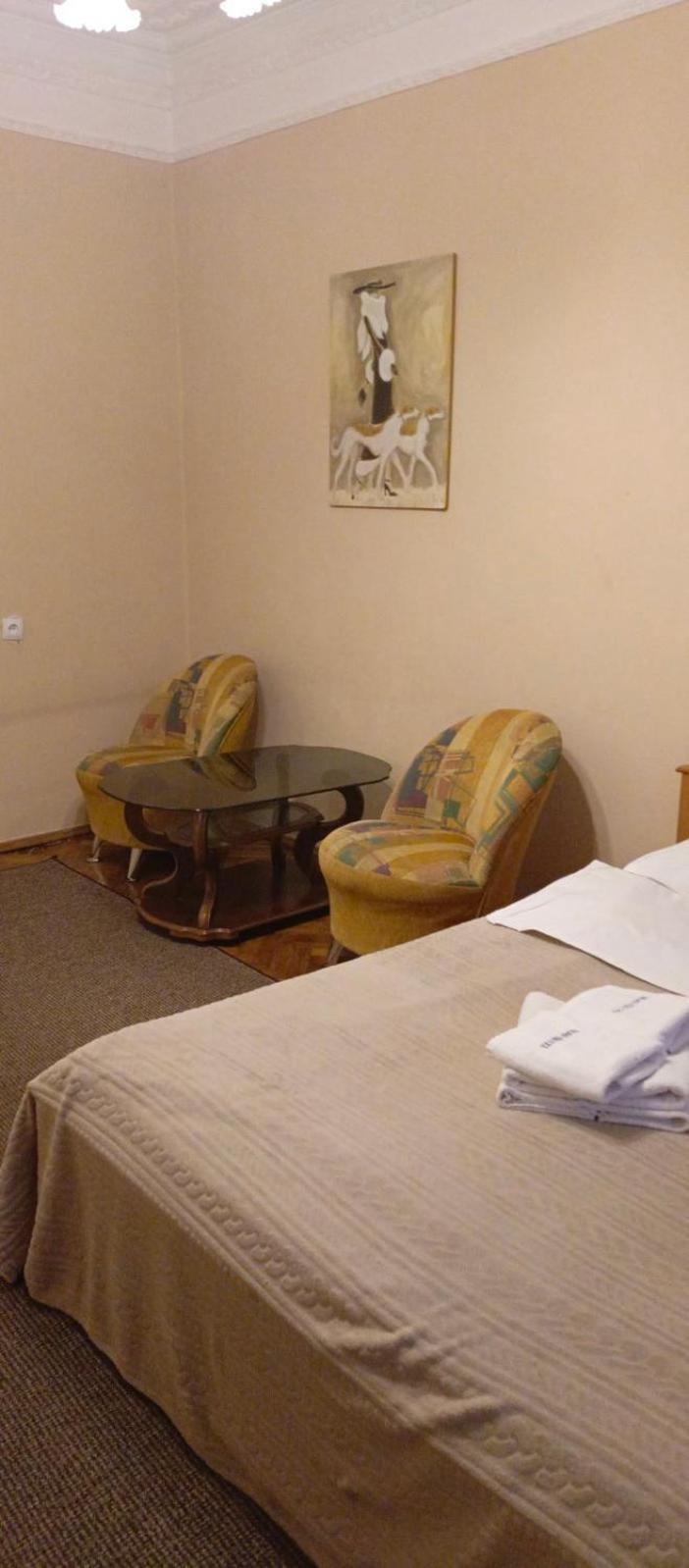Home Hotel Apartments On Lva Tolstogo Κίεβο Εξωτερικό φωτογραφία