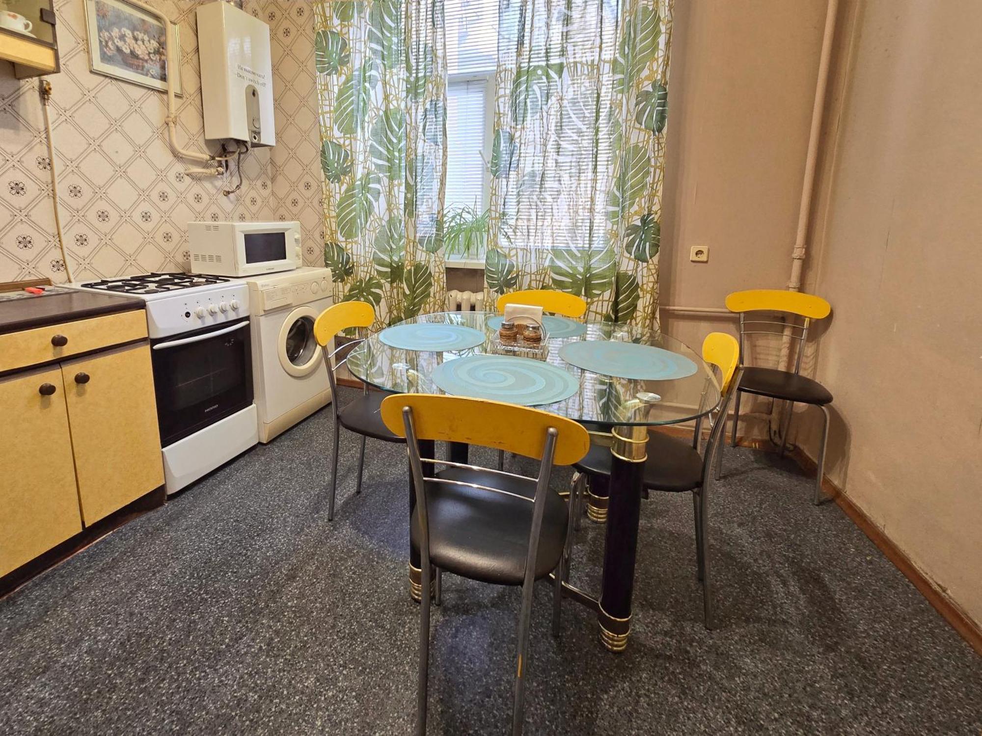 Home Hotel Apartments On Lva Tolstogo Κίεβο Εξωτερικό φωτογραφία