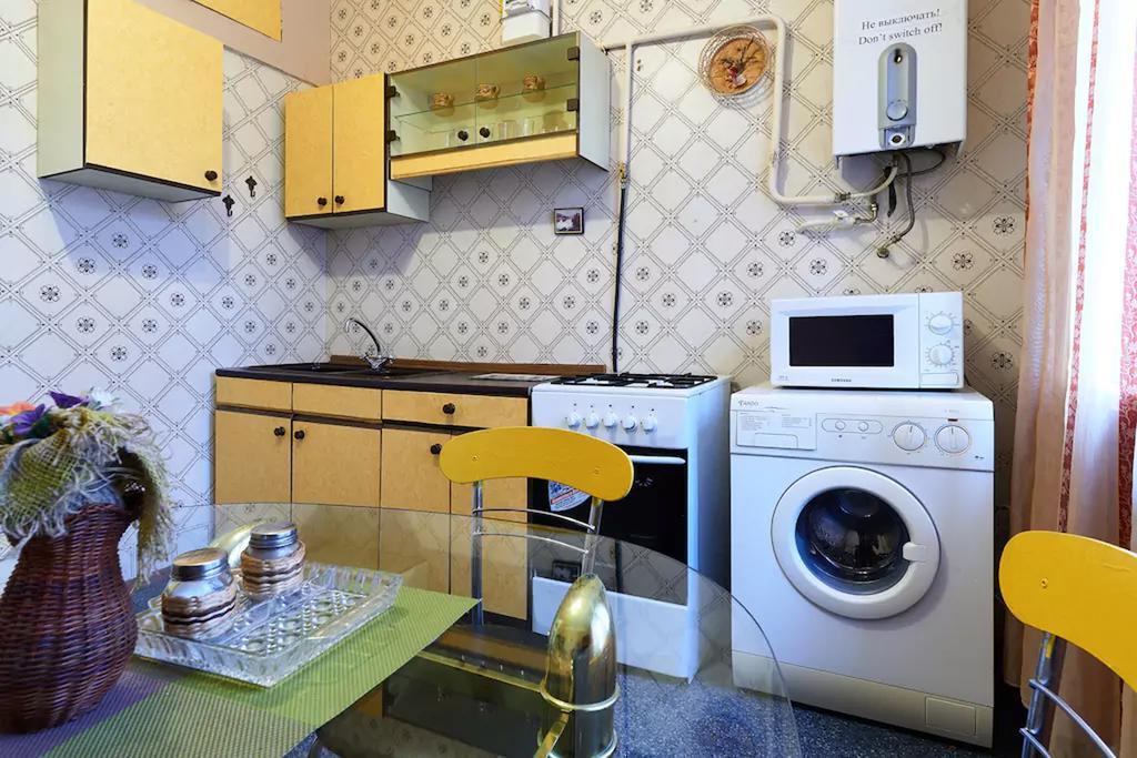 Home Hotel Apartments On Lva Tolstogo Κίεβο Εξωτερικό φωτογραφία