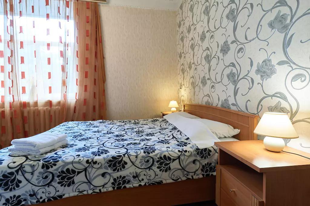 Home Hotel Apartments On Lva Tolstogo Κίεβο Εξωτερικό φωτογραφία